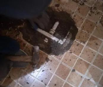 夷陵卫生间漏水维修公司为您分享下卫生间渗水如何处理及注意事项